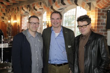  Distribution und Vermarktung im Internet. Christoph Krachten, Mediakraft, Cay CC Wesnigk, Online Film AG, Dietmar Post, (Film- und Musikhersteller, play loud! productions)